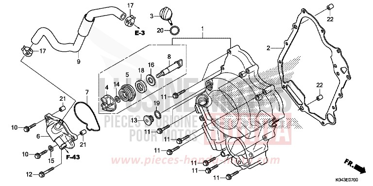 PANNEAU CARTER-MOTEUR D./POMPE A EAU de Forza 300 SEAL SILVER METALLIC (NHA14) 2013